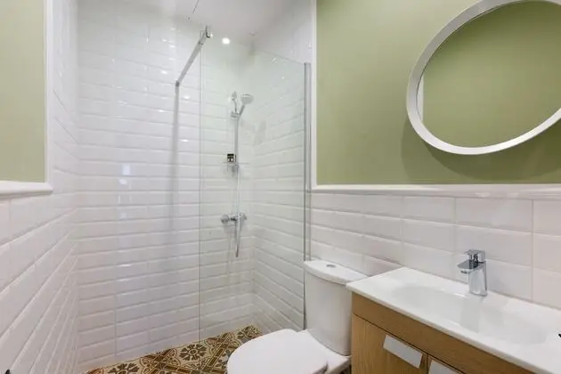 Premier Apart Daire, 1 Büyük (Queen) Boy Yatak, Sigara İçilmez, Bahçe Manzaralı