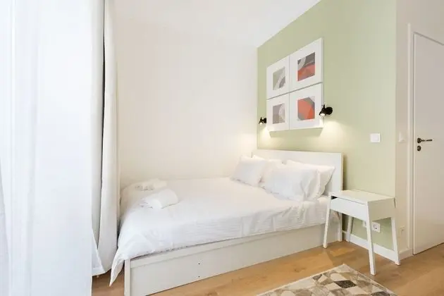 Standard Stüdyo, 1 Büyük (Queen) Boy Yatak, Sigara İçilmez, Şehir Manzaralı