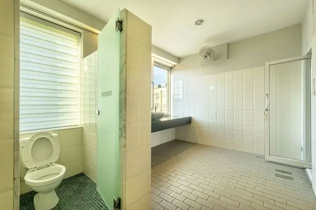 Standard Üç Kişilik Oda (Shared Bathroom)