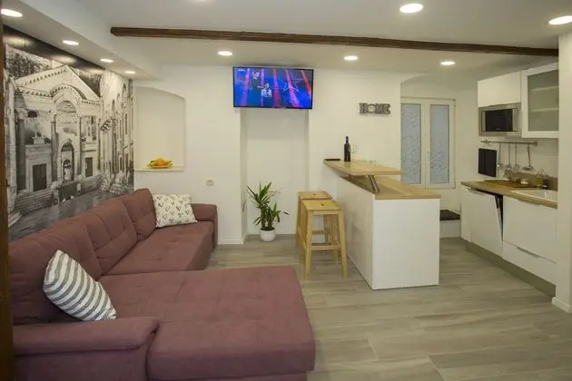 Luxury Apart Daire, 1 En Büyük (King) Boy Yatak ve Çekyat