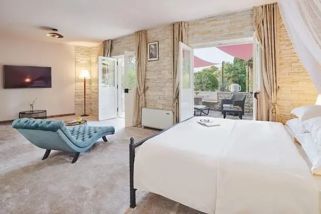Villa, Sigara İçilebilir