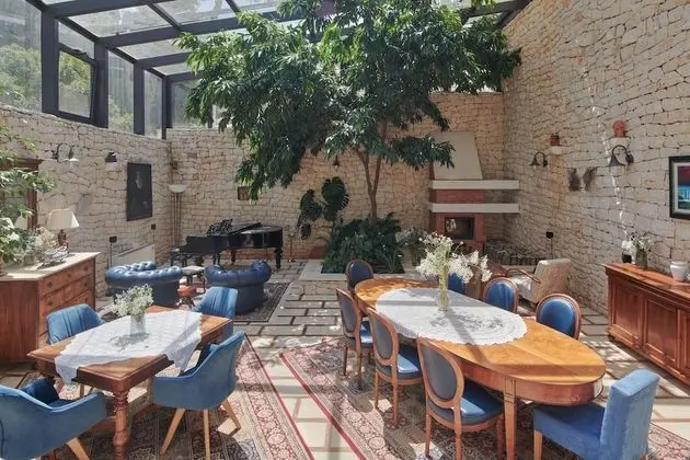 Villa, Sigara İçilebilir