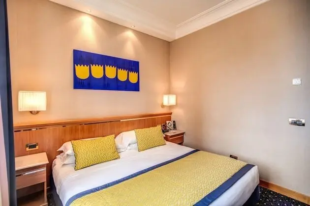 Economy Tek Büyük Yataklı Oda