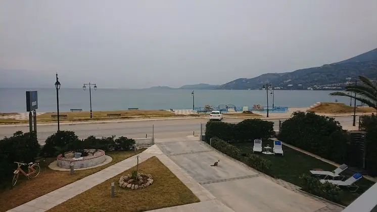 Stüdyo, Deniz Manzaralı