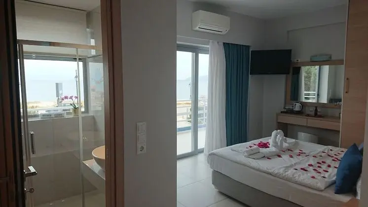 Superior Stüdyo, Deniz Manzaralı