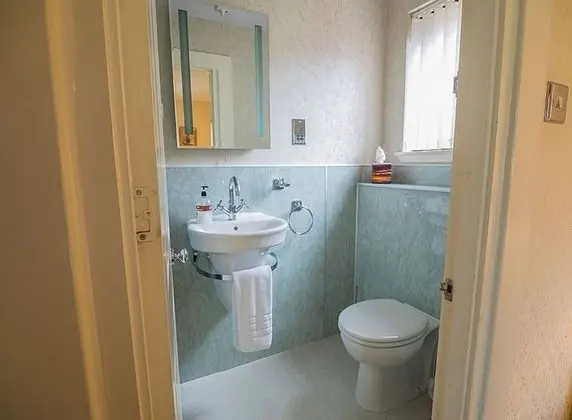 Tek Büyük Yataklı Oda (Room2)
