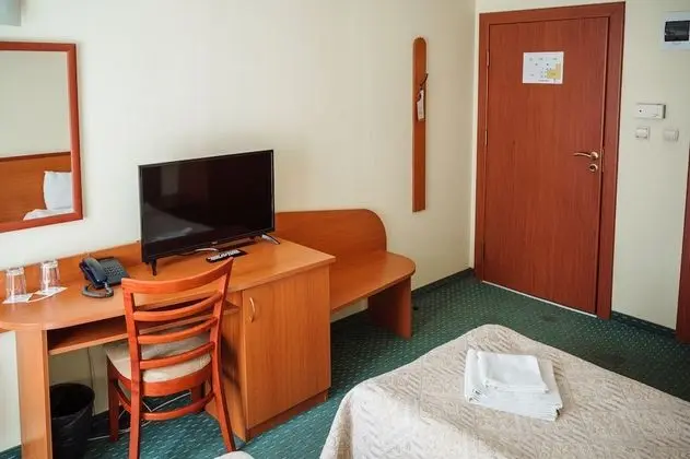 Tek Büyük veya İki Ayrı Yataklı Oda, Balkon