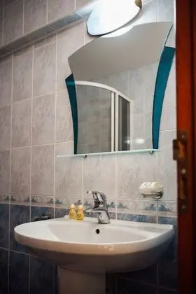 Tek Büyük veya İki Ayrı Yataklı Oda, Balkon