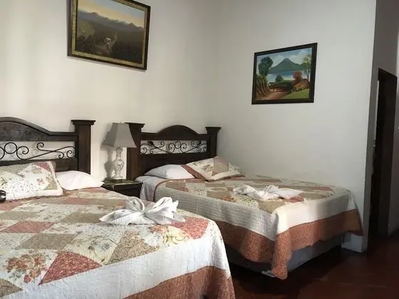 Basic Tek Büyük Yataklı Oda
