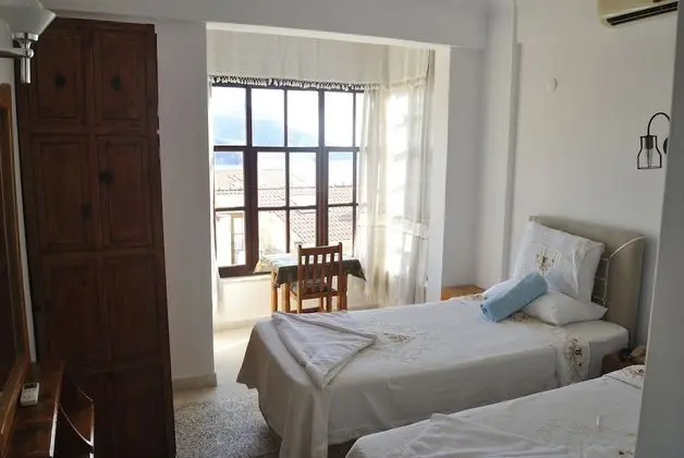 Standard Tek Büyük veya İki Ayrı Yataklı Oda