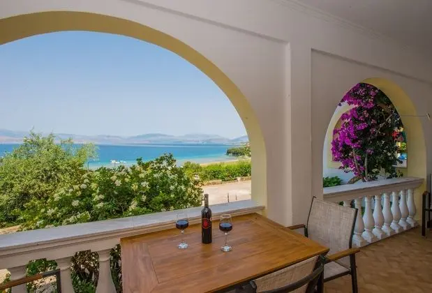 Apart Daire, Deniz Manzaralı