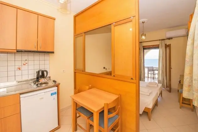 Stüdyo, Deniz Manzaralı