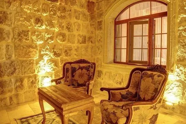 Romantic Tek Büyük Yataklı Oda