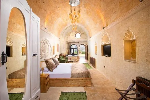 Jakuzili Cave Suite, Şehir veya Dağ Manzaralı, Jakuzili ve Verandalı