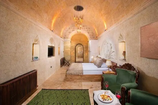 Jakuzili Cave Suite, Şehir veya Dağ Manzaralı, Jakuzili ve Verandalı