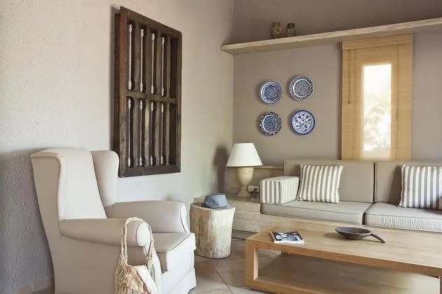 Deluxe Oda, Kara veya Kısmi Deniz Manzaralı