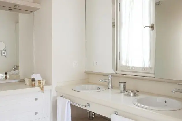 Junior Suite, Deniz veya Kara Manzaralı