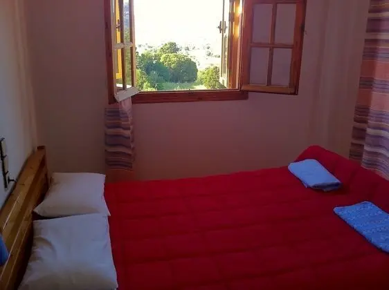Üç Kişilik Oda, Dağ Manzaralı