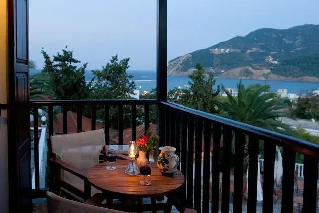 Side Sea & Pool View Room