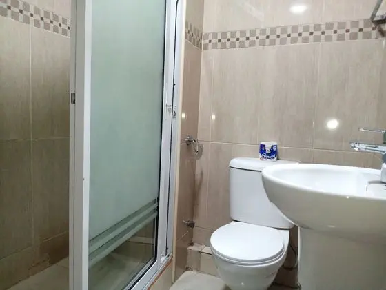 Premium Oda, 1 Büyük (Queen) Boy Yatak, Sigara İçilmez