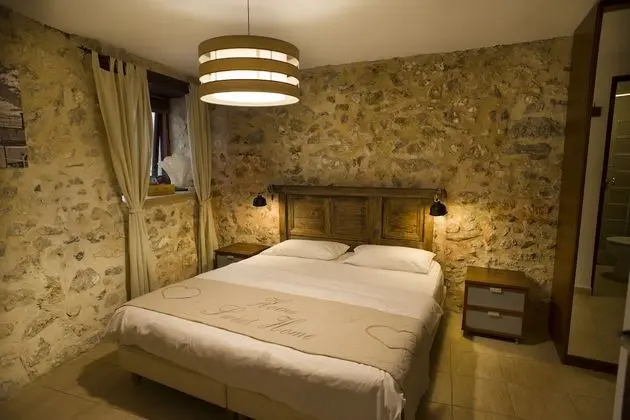 Tek Büyük veya İki Ayrı Yataklı Oda