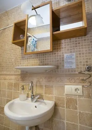 Tek Büyük veya İki Ayrı Yataklı Oda