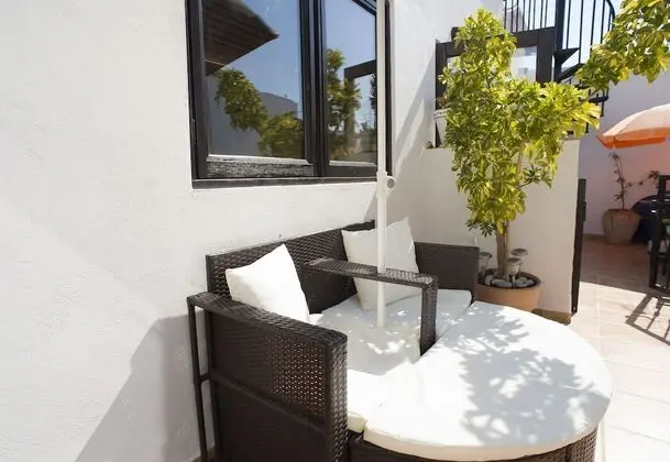 Tek Büyük Yataklı Oda, Teras