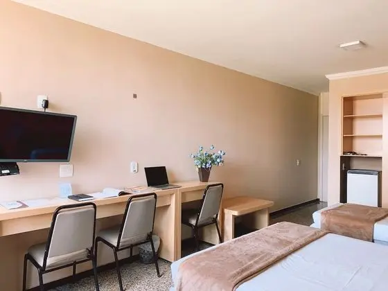 Deluxe Dört Kişilik Oda, 1 Yatak Odası, Engellilere Uygun
