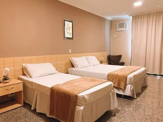 Deluxe Dört Kişilik Oda, 1 Yatak Odası, Engellilere Uygun
