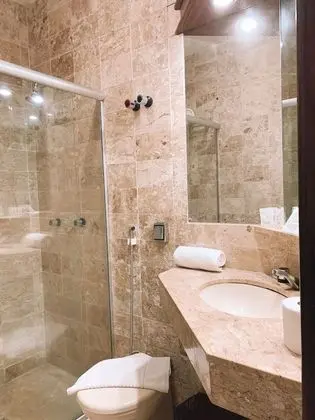 Deluxe Dört Kişilik Oda, 1 Yatak Odası, Engellilere Uygun