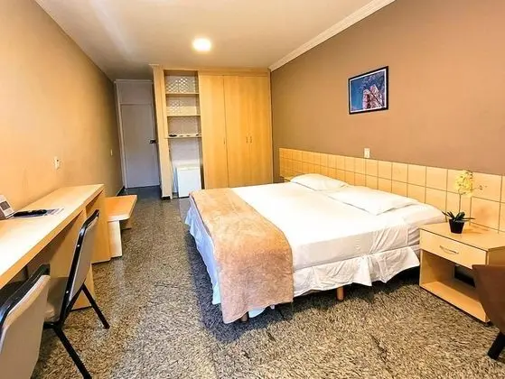 Deluxe Tek Büyük Yataklı Oda, 1 En Büyük (King) Boy Yatak, Engellilere Uygun, Şehir Manzaralı