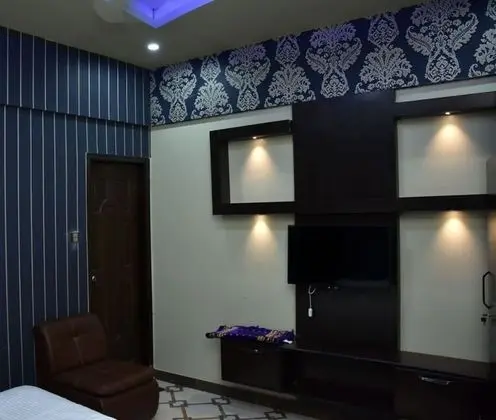 Deluxe Tek Büyük Yataklı Oda, 1 En Büyük (King) Boy Yatak, Sigara İçilebilir, Vadi Manzaralı