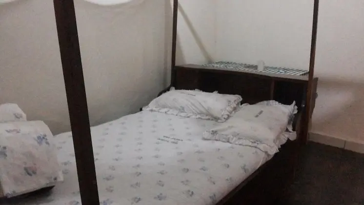 Basic Tek Büyük Yataklı Oda