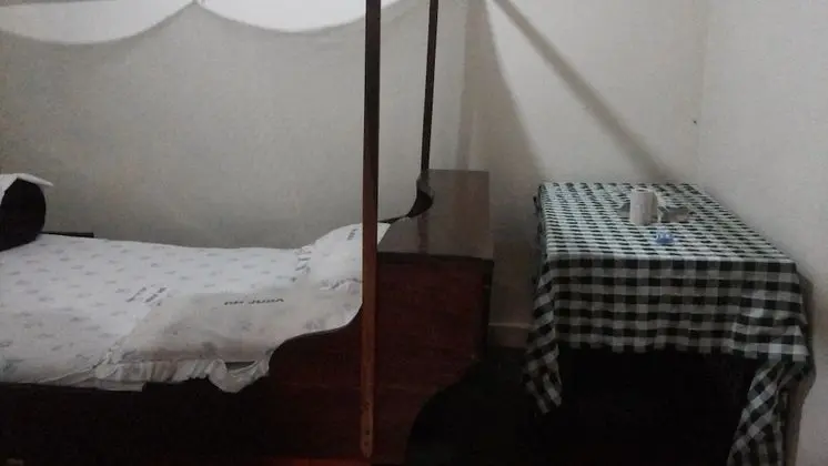 Basic Tek Büyük Yataklı Oda