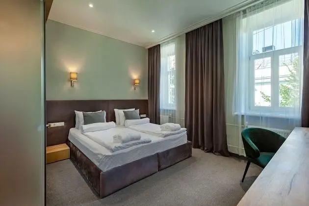 Junior Tek Büyük veya İki Ayrı Yataklı Oda, 1 Yatak Odası