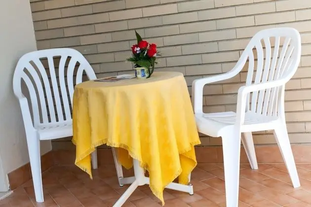 Tek Büyük Yataklı Oda, Balkon
