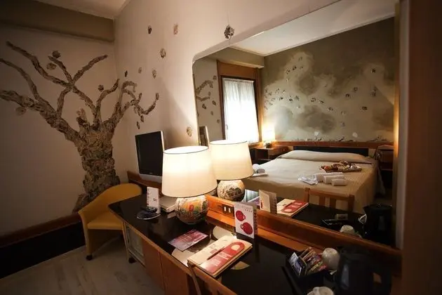 Comfort Büyük Yataklı Tek Kişilik Oda