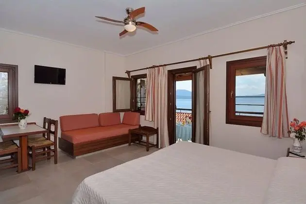 Stüdyo, Deniz Manzaralı