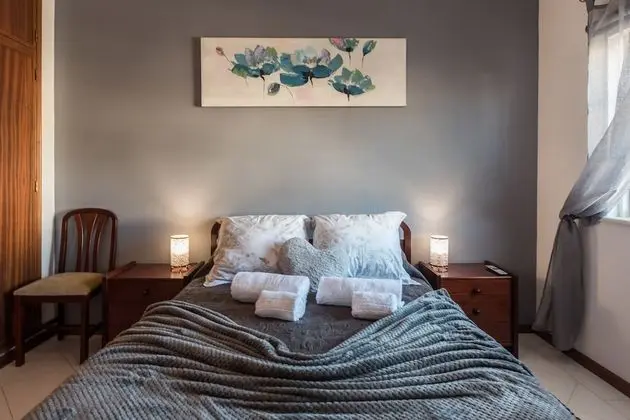 Comfort Tek Büyük Yataklı Oda, Ortak Banyo