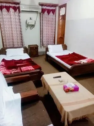 Standard Tek Büyük veya İki Ayrı Yataklı Oda