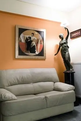Stüdyo, Bahçe Manzaralı