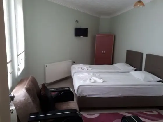 Family Room, 2 Bedrooms