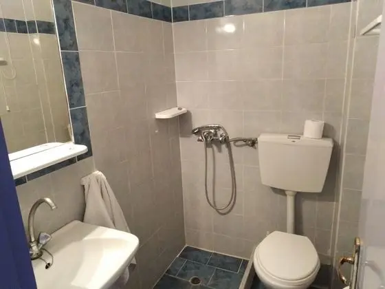 Standard Tek Büyük veya İki Ayrı Yataklı Oda