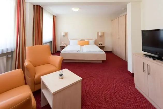 Comfort Tek Büyük Yataklı Oda
