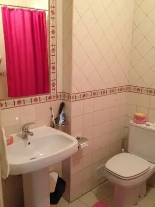 İki Ayrı Yataklı Oda, Özel Banyo, Zemin Kat