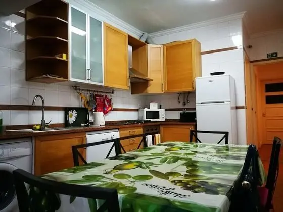 Tek Büyük Yataklı Oda, Özel Banyo, Zemin Kat