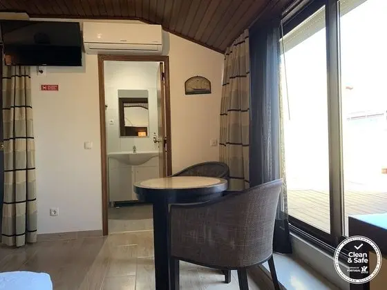 Deluxe Stüdyo, Özel Banyo, Nehir Manzaralı
