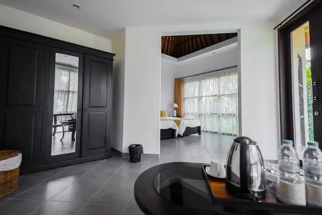 Deluxe Kır Evi