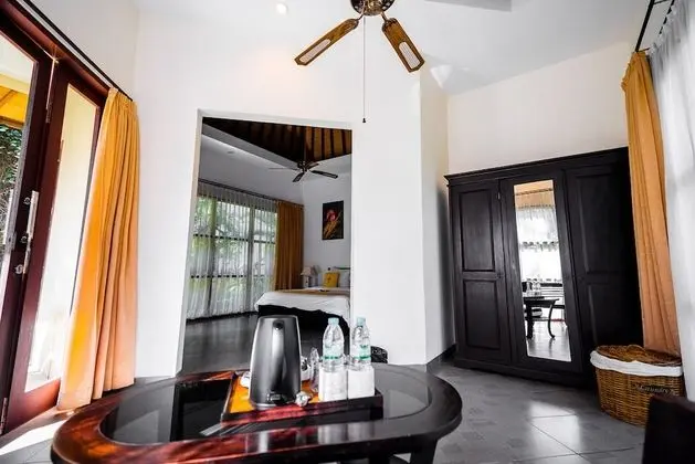 Deluxe Kır Evi