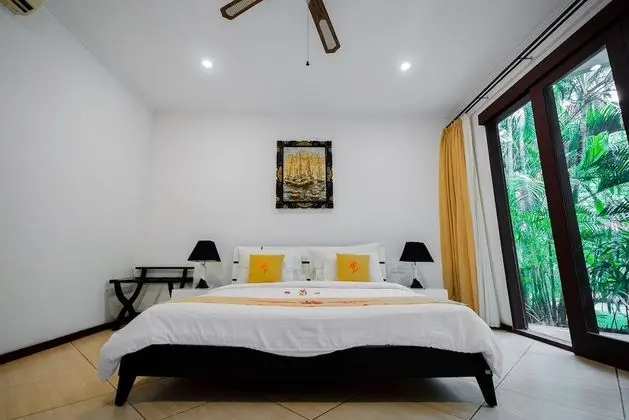Family Villa, 2 Yatak Odası, Mutfak, Havuz Kenarı